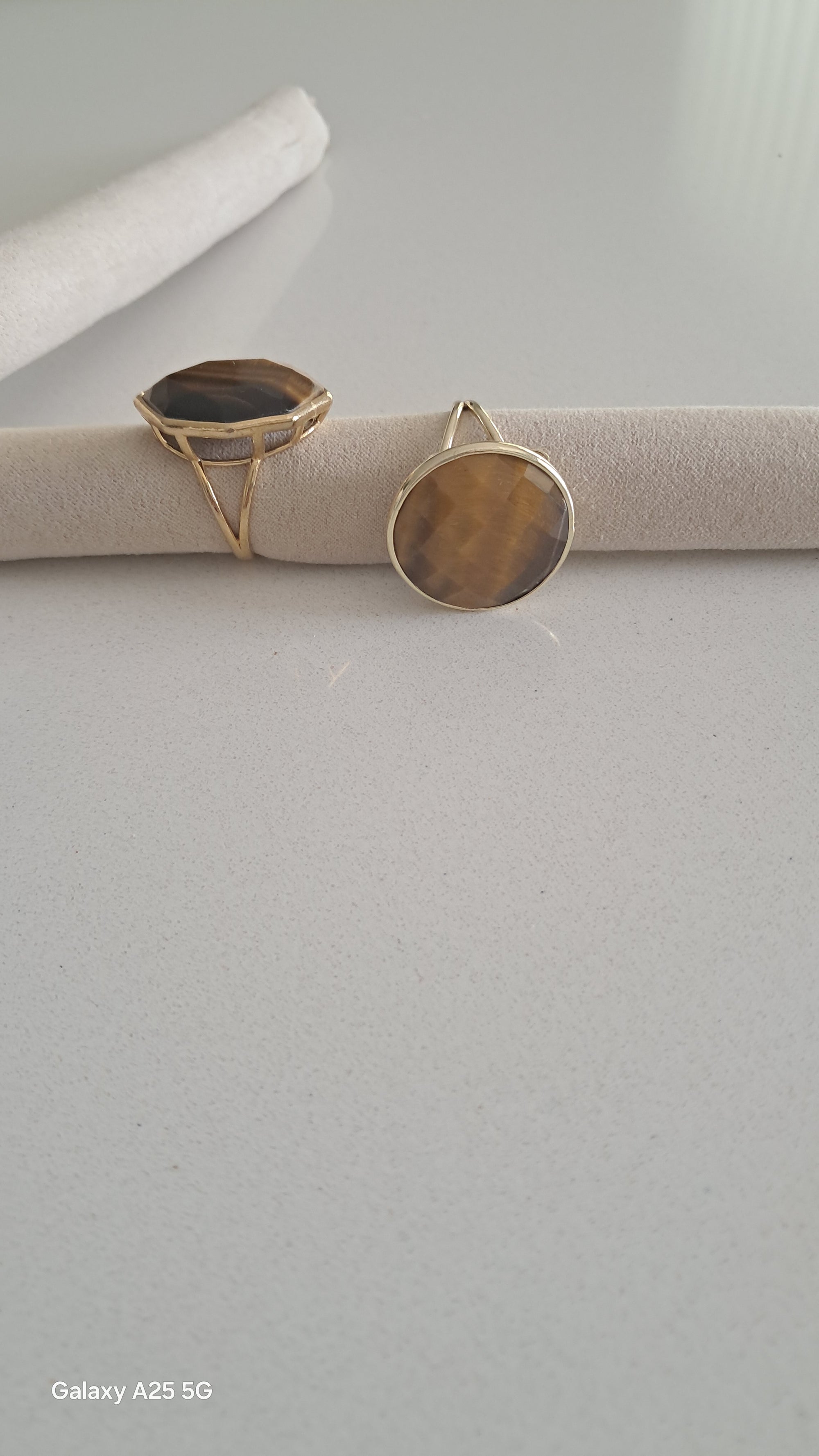 Anillos de resina