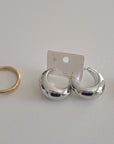 Pendientes de aros diferentes modelos .
