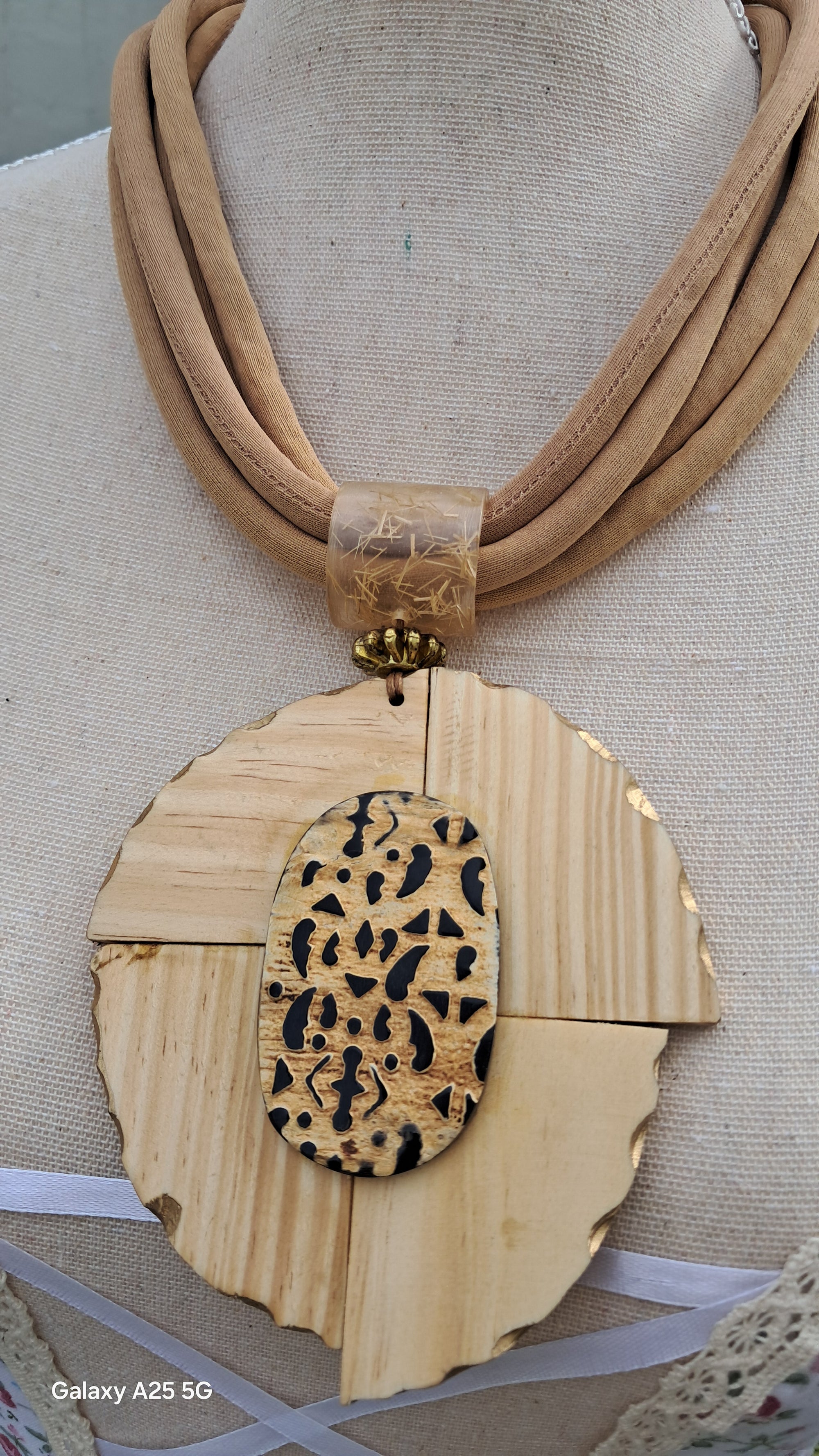 Collar de diseño