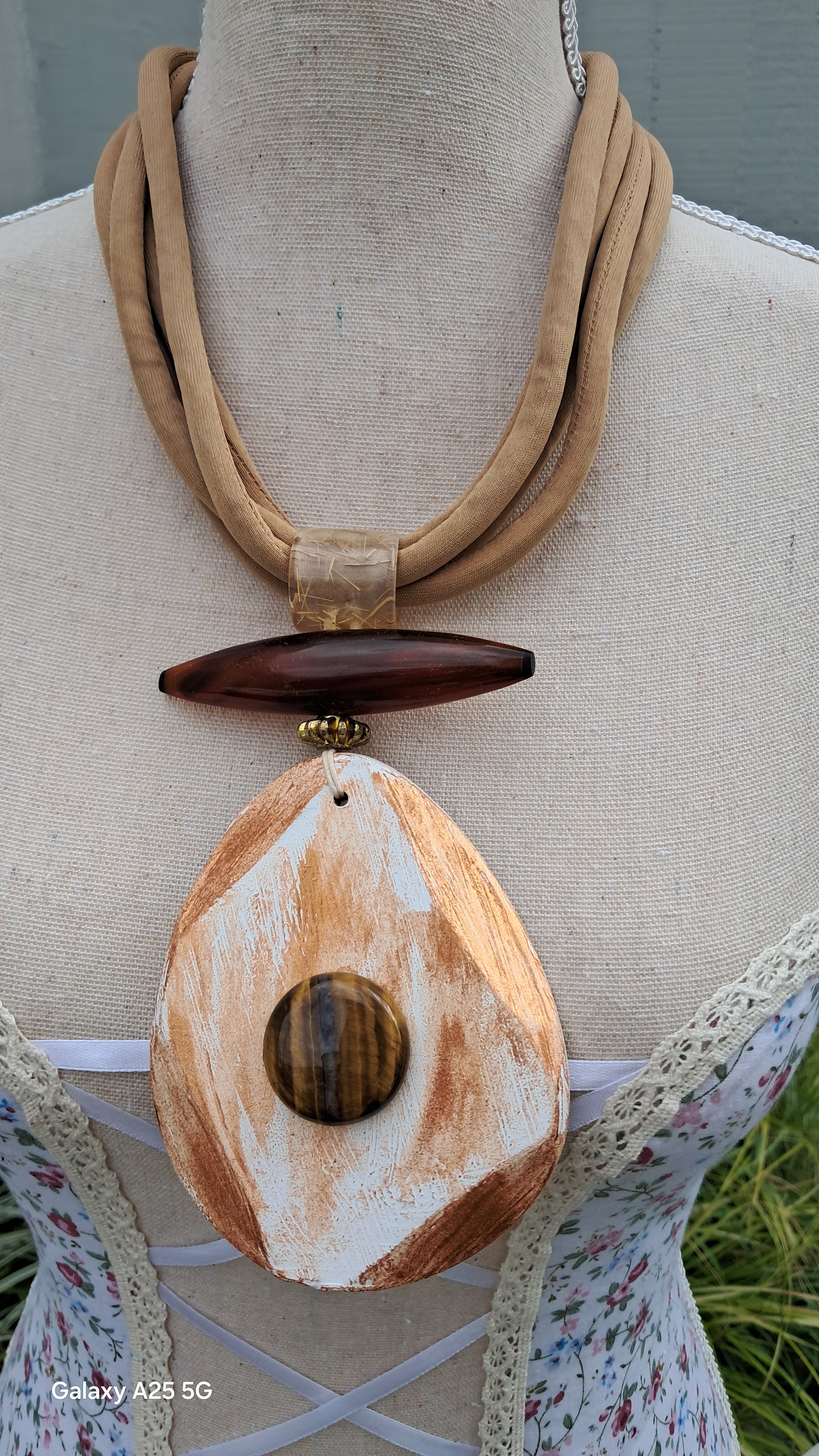 Collar de diseño