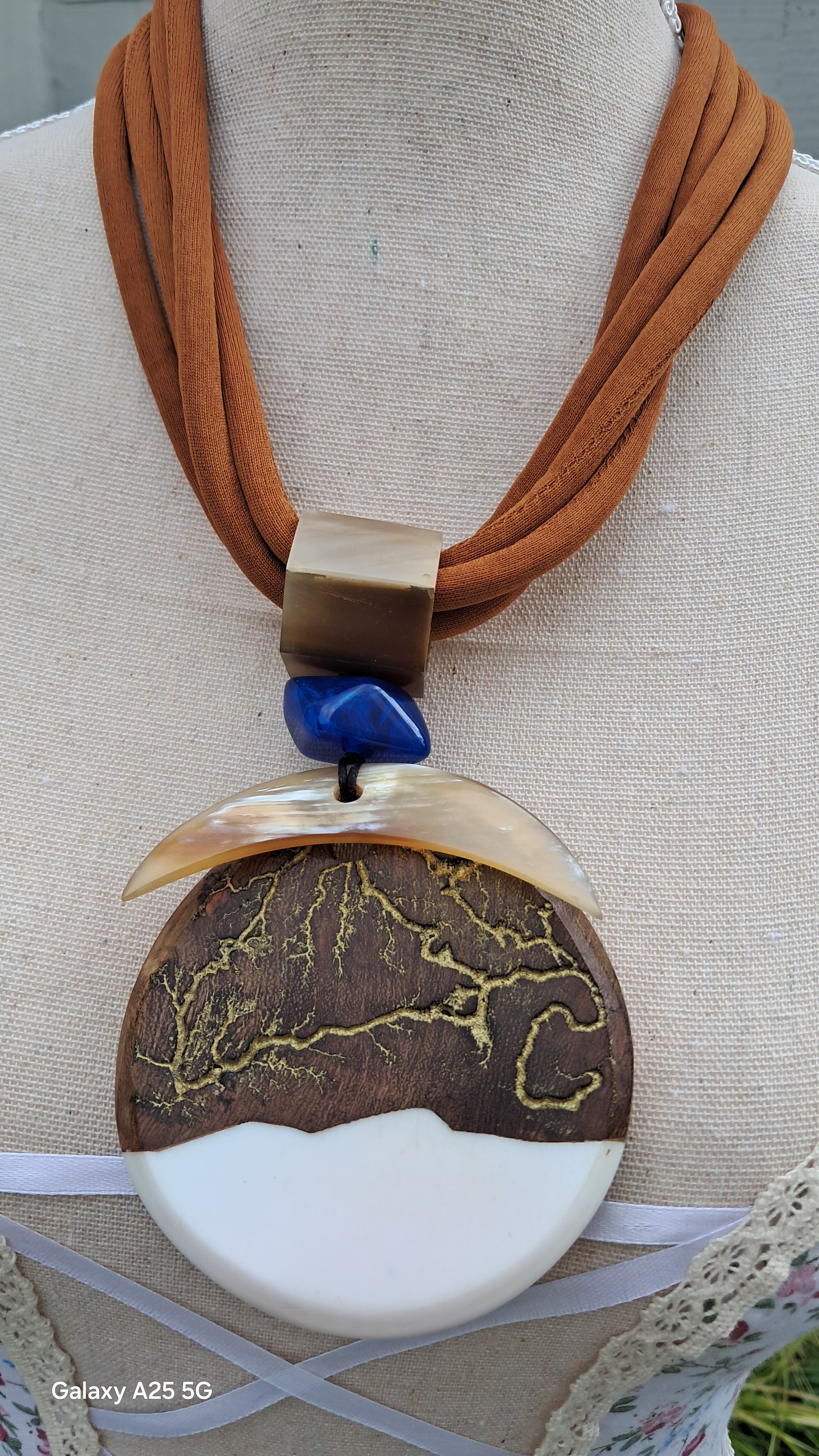 Collar de diseño