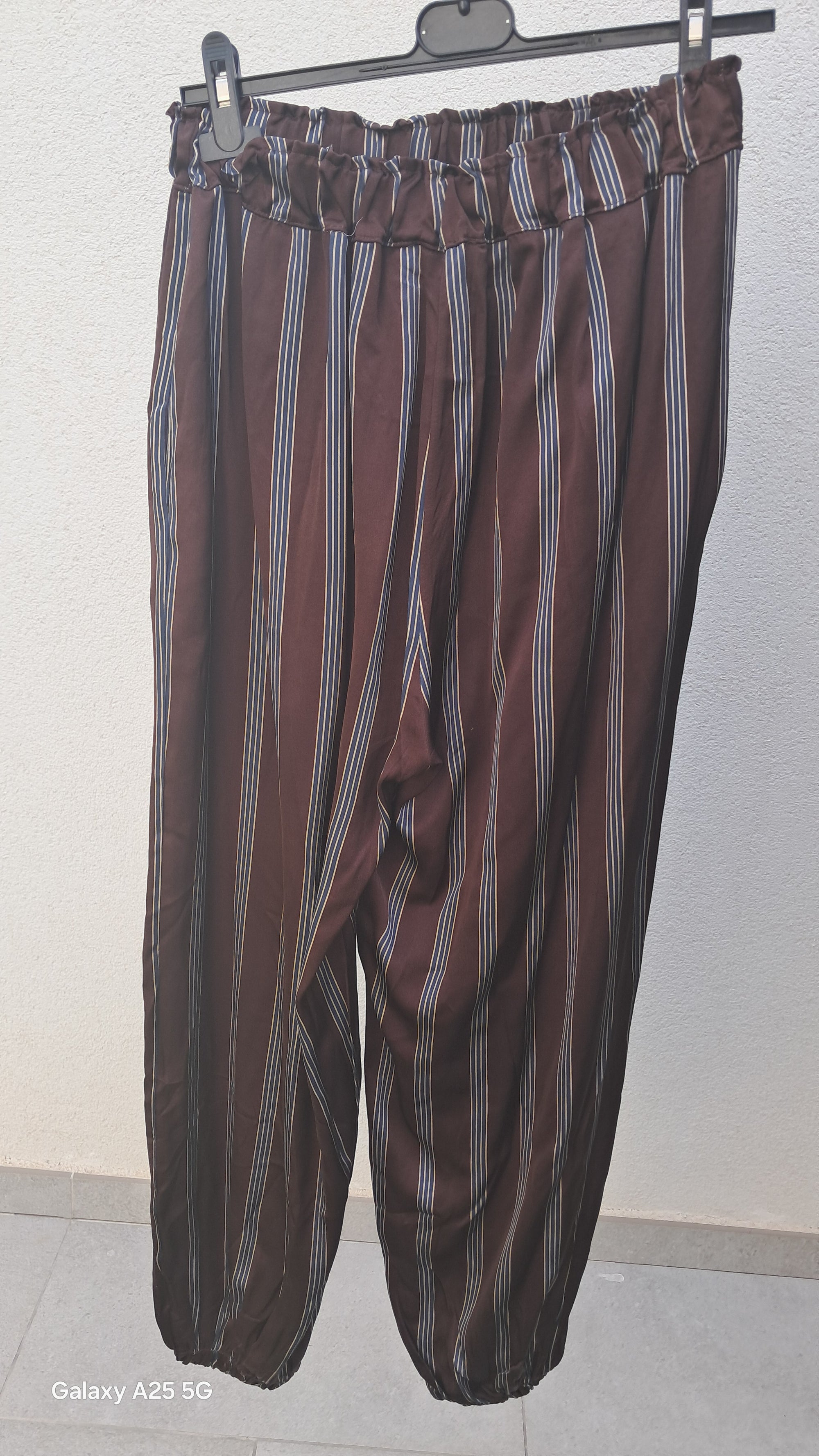 Pantalones de raso bombachos