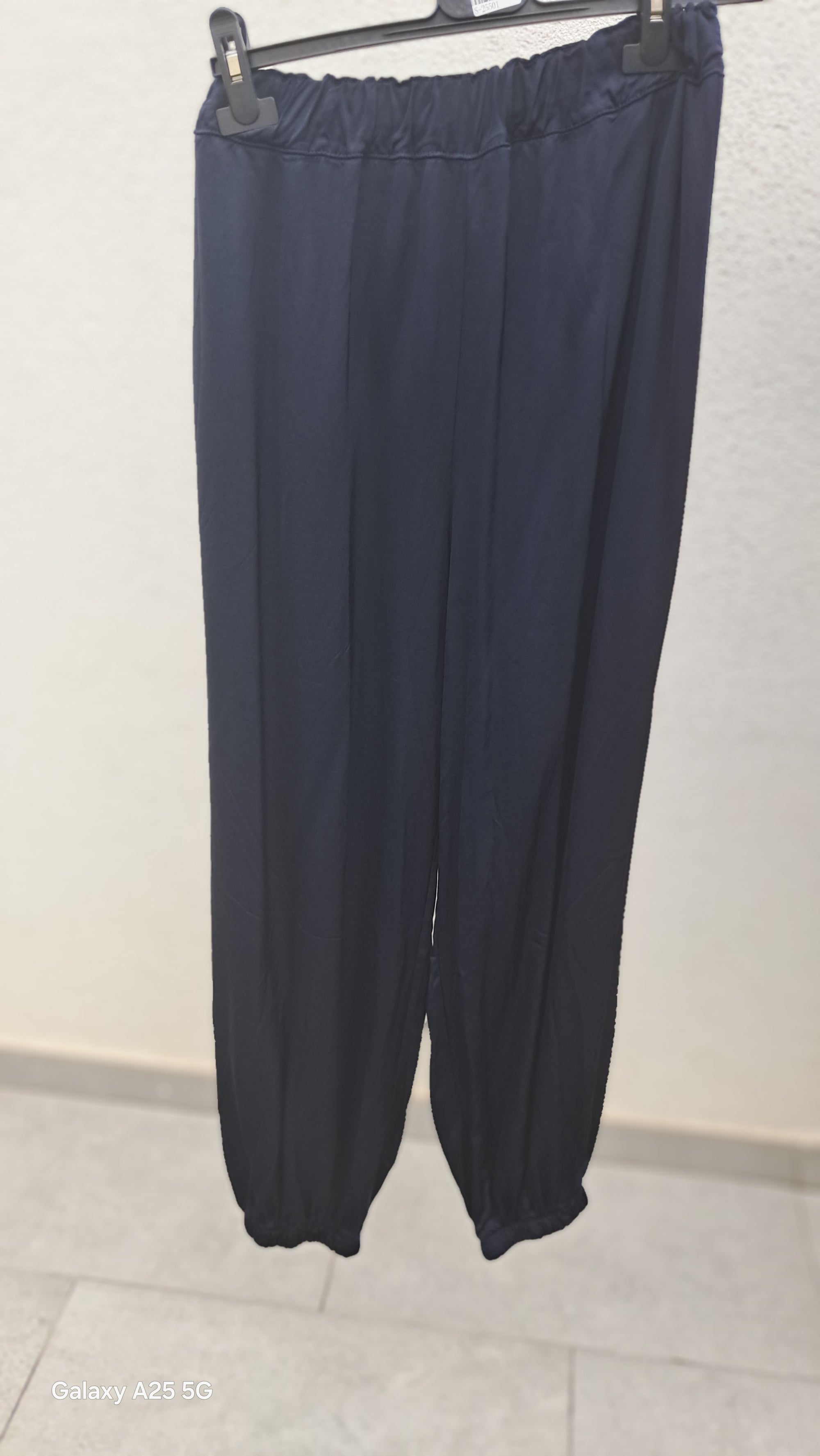 Pantalón Bombacho Liso