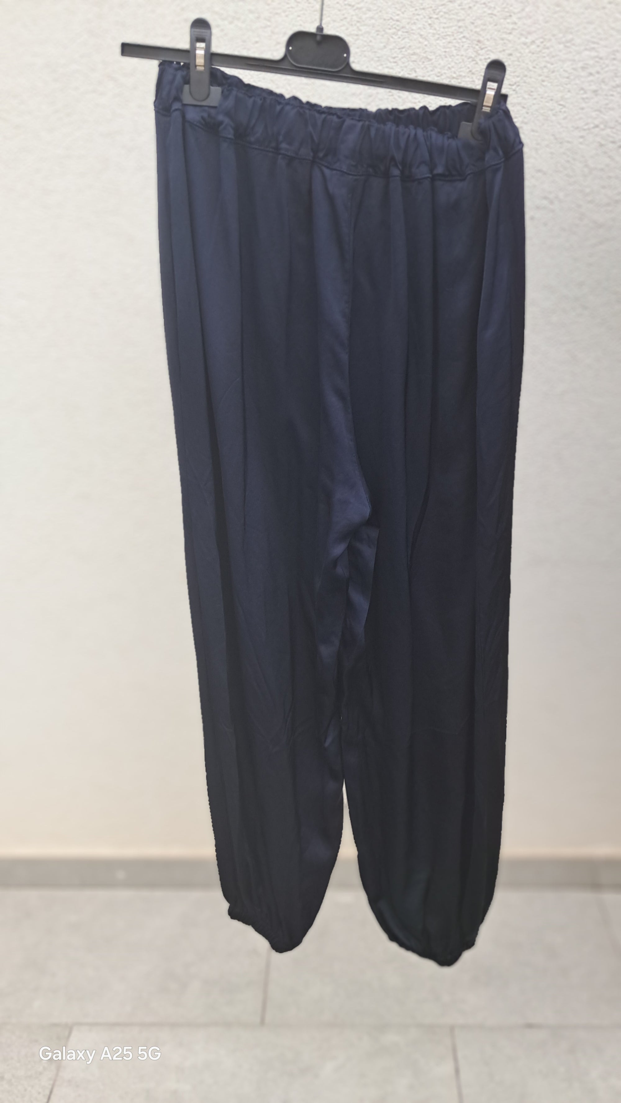 Pantalón Bombacho Liso