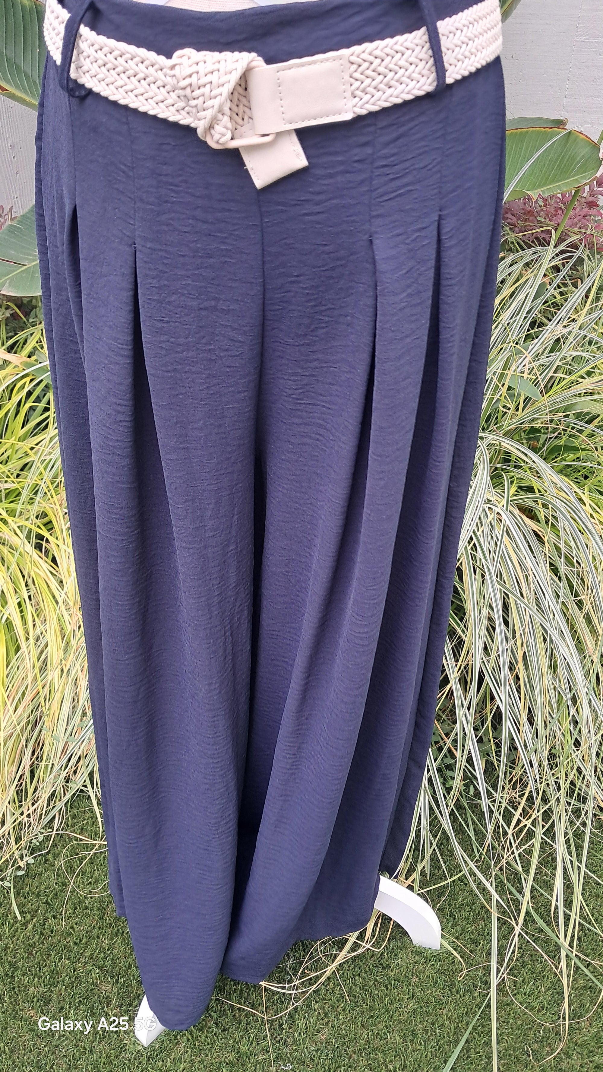 Pantalón versátil