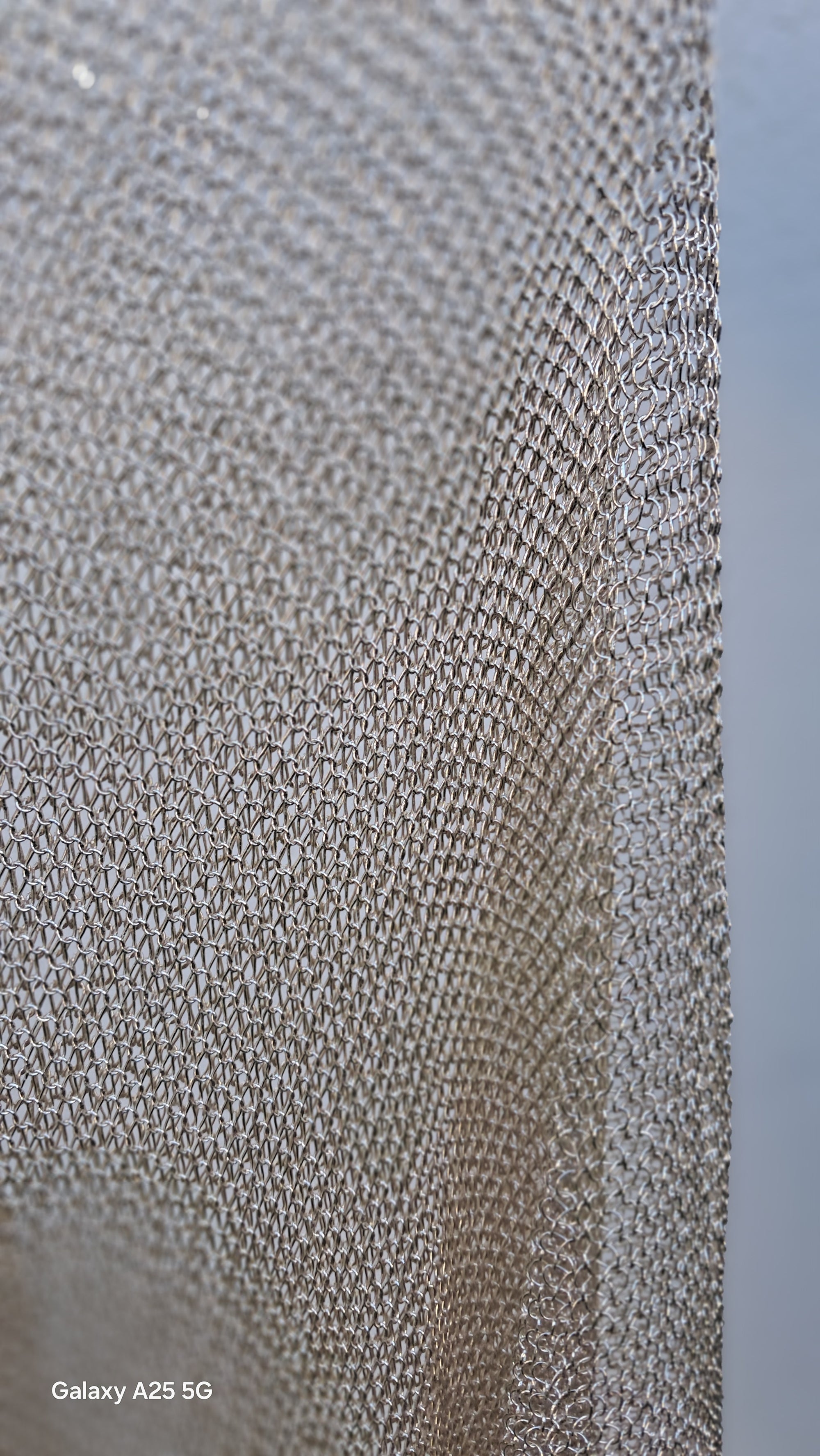 Poncho de color oro